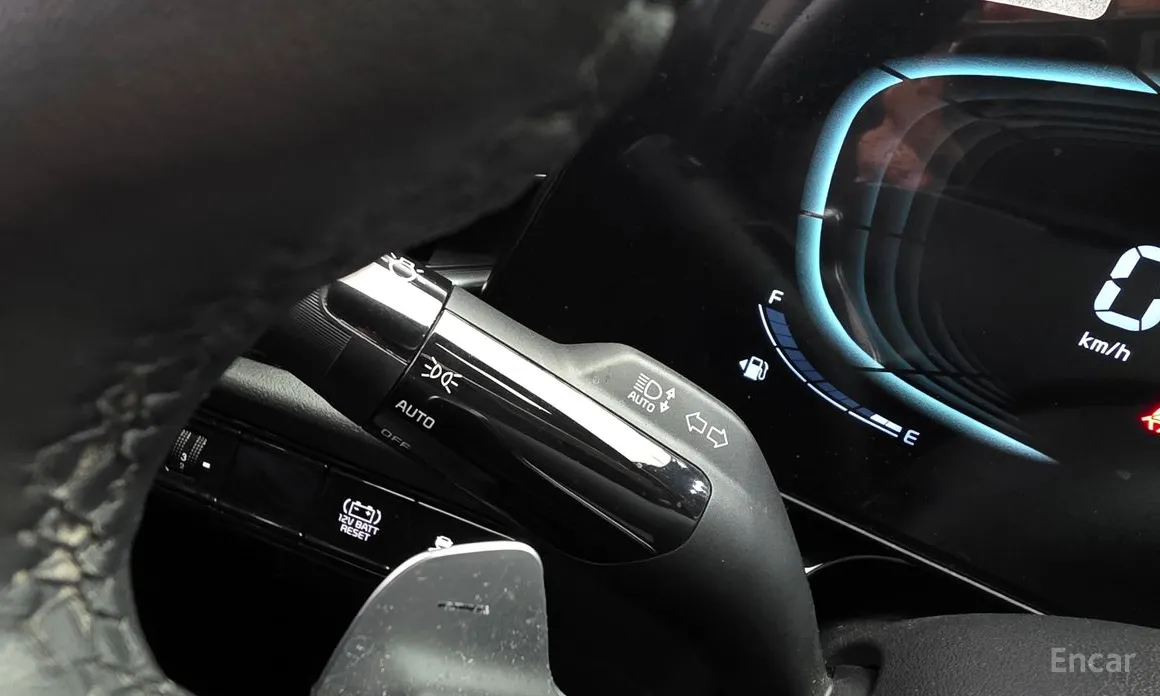 Фото 18 - Kia Niro