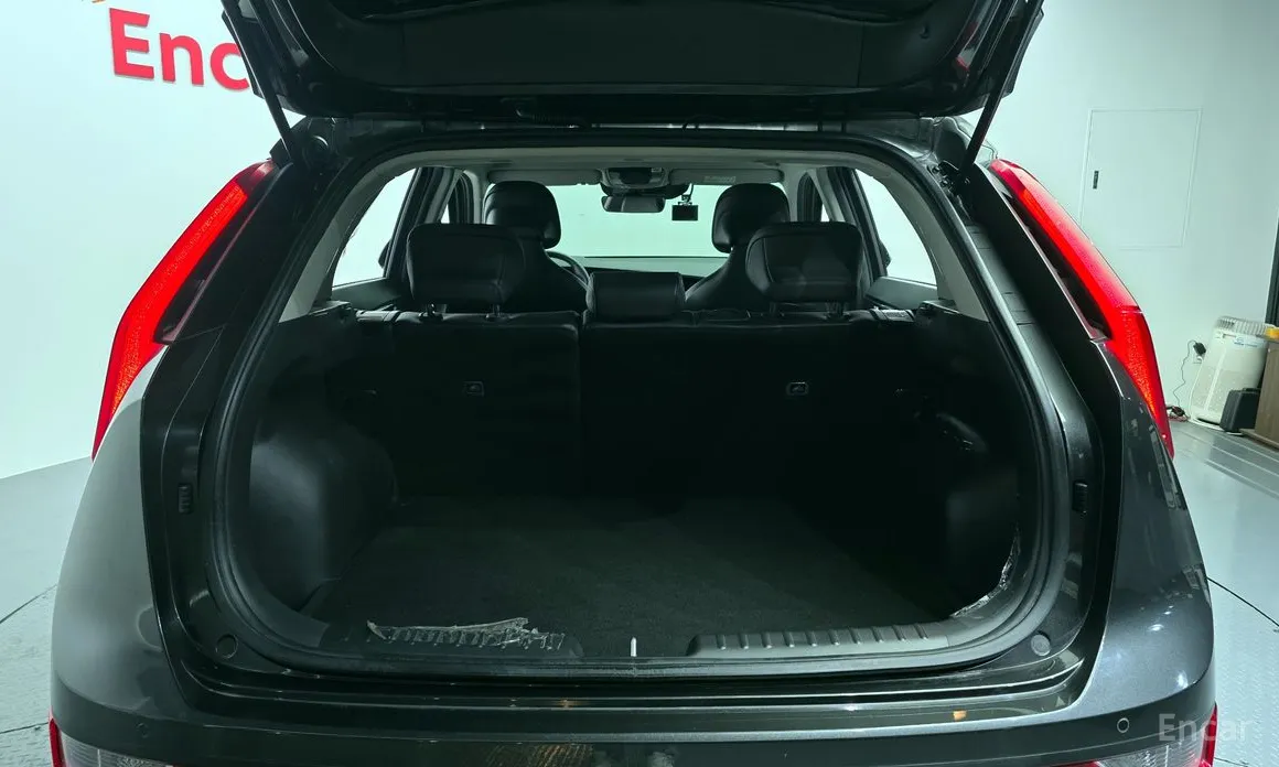 Фото 20 - Kia Niro