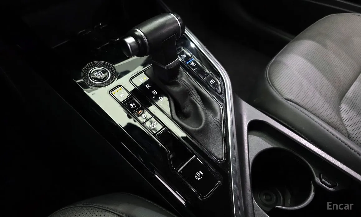 Фото 9 - Kia Niro