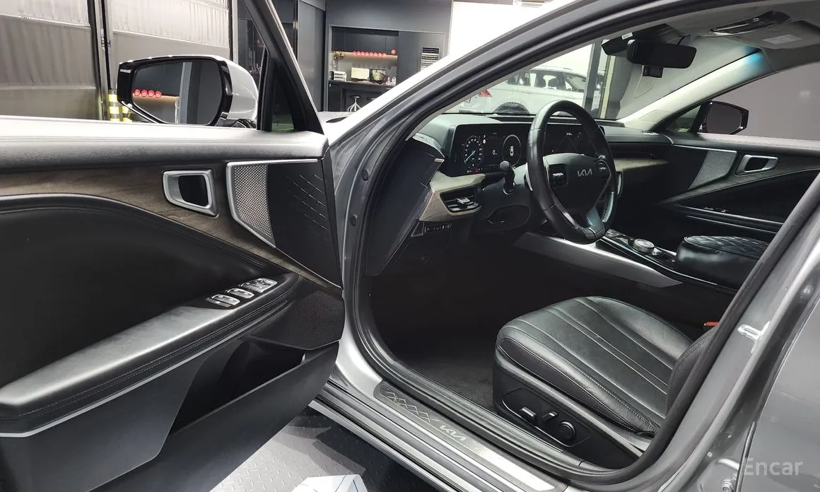 Фото 10 - Kia K8