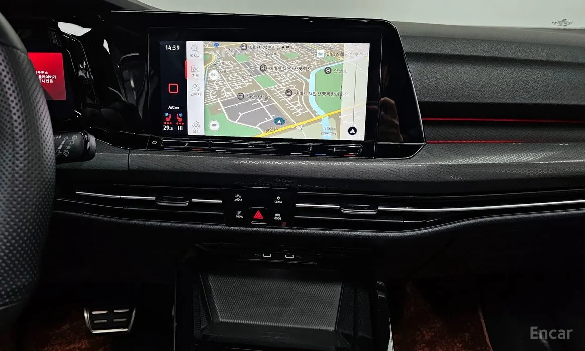 Фото 19 - Volkswagen Golf