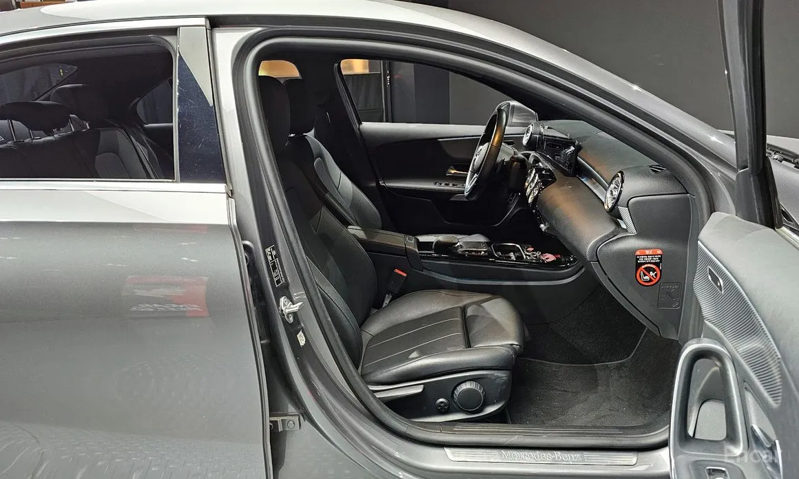 Фото 10 - Mercedes-Benz A-Class