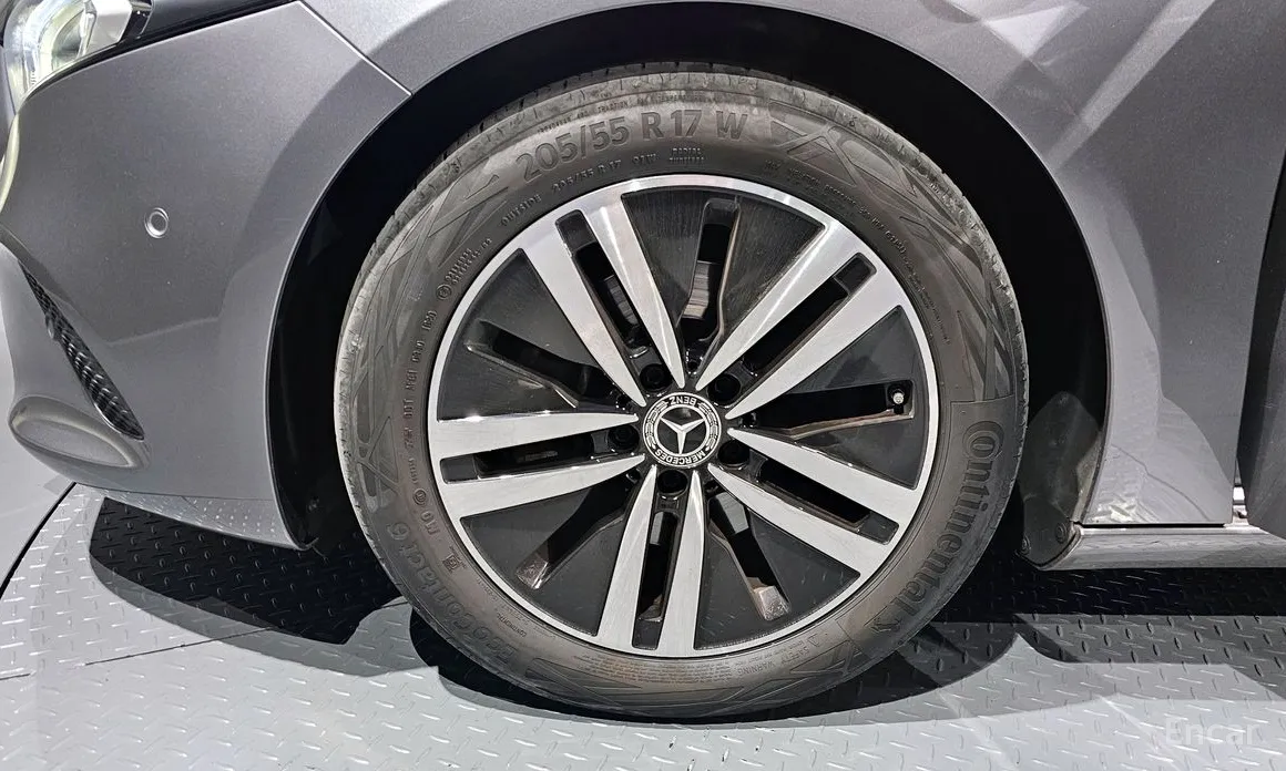 Фото 5 - Mercedes-Benz A-Class