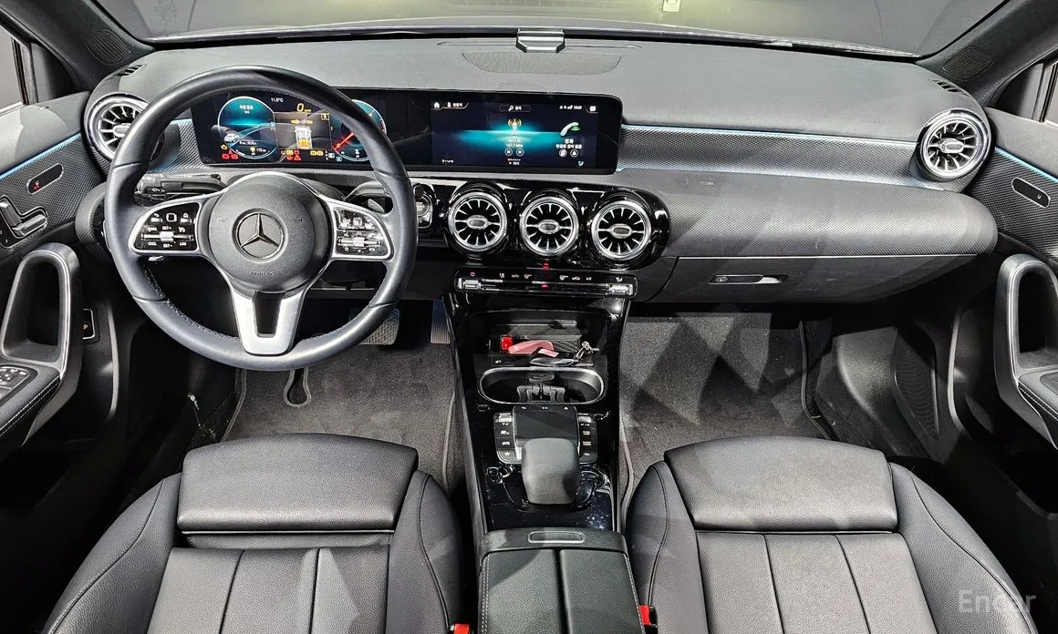 Фото 7 - Mercedes-Benz A-Class