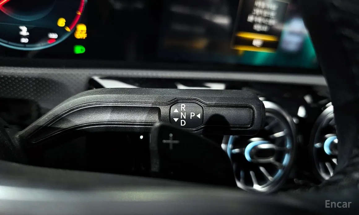 Фото 9 - Mercedes-Benz A-Class