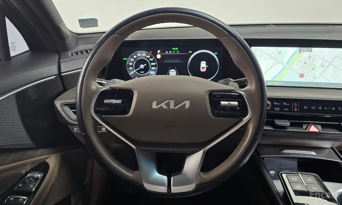 Фото 13 - Kia K8