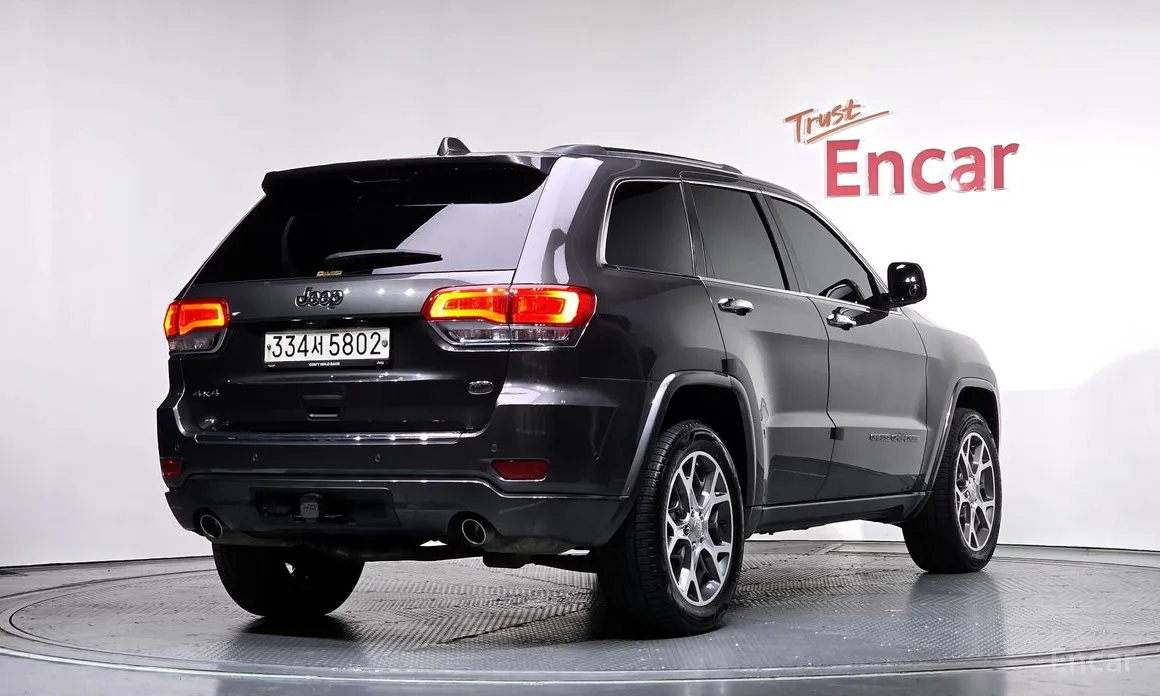 Фото 2 - Jeep Cherokee