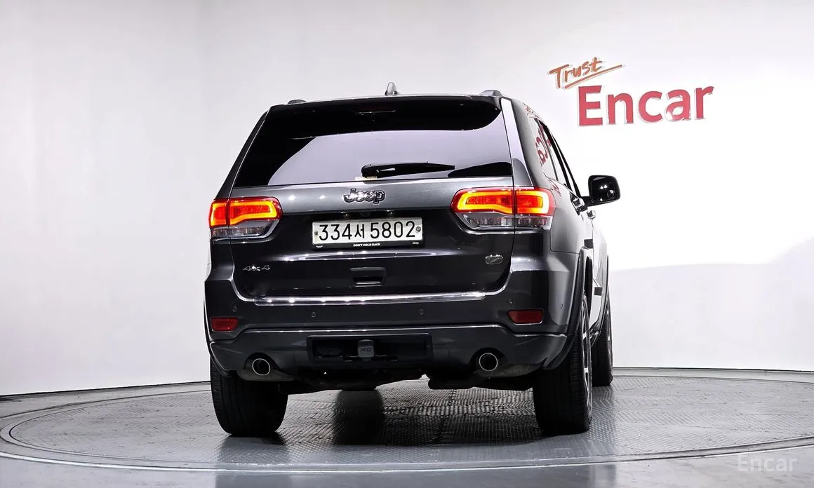 Фото 4 - Jeep Cherokee