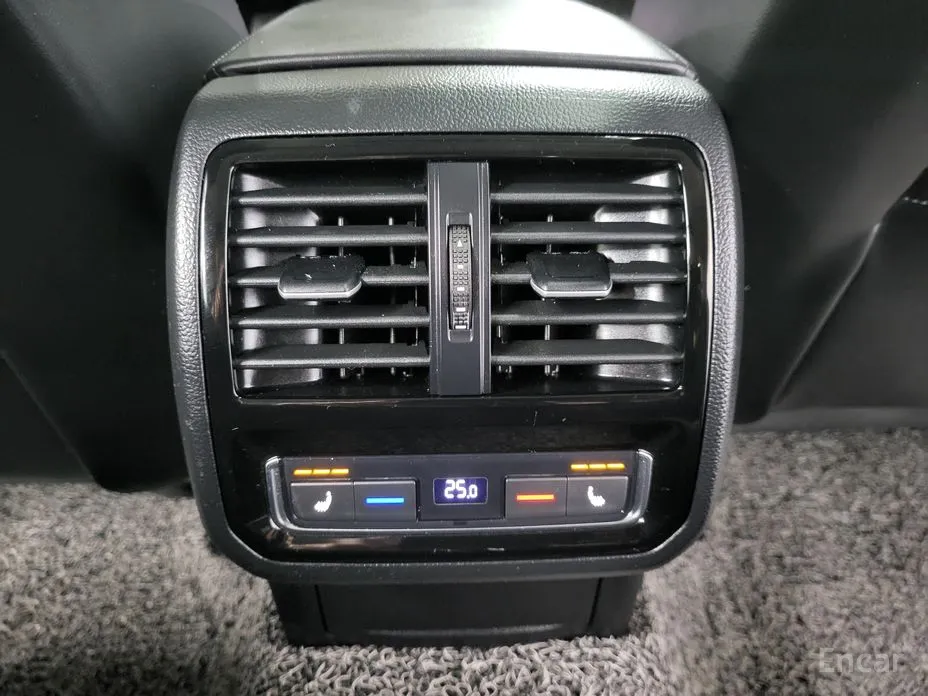 Фото 15 - Volkswagen Passat