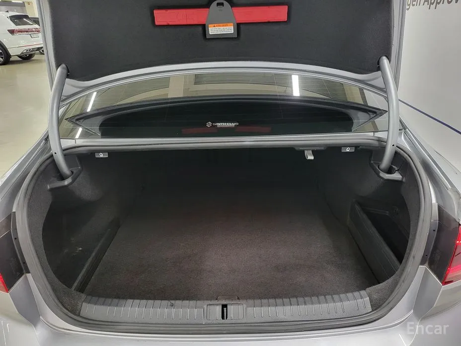 Фото 16 - Volkswagen Passat