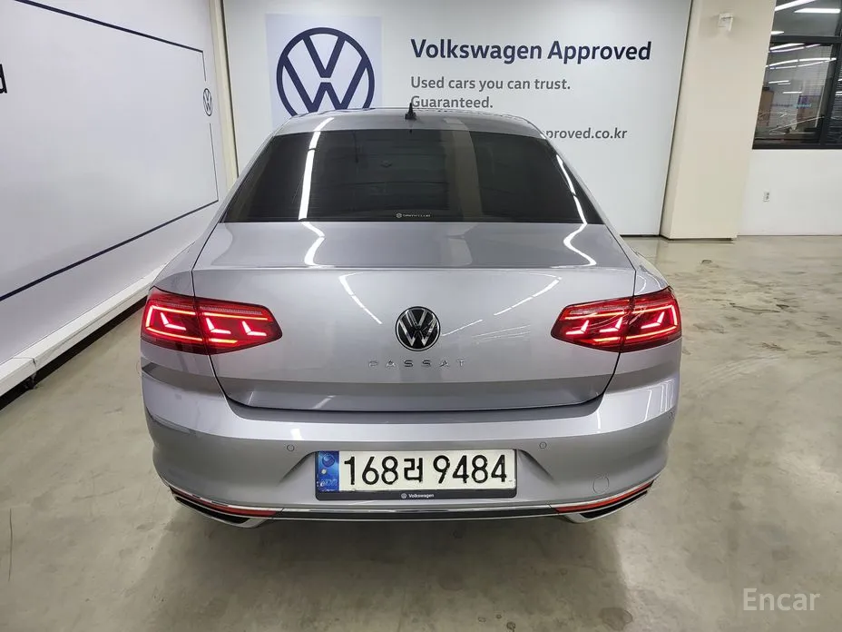 Фото 4 - Volkswagen Passat