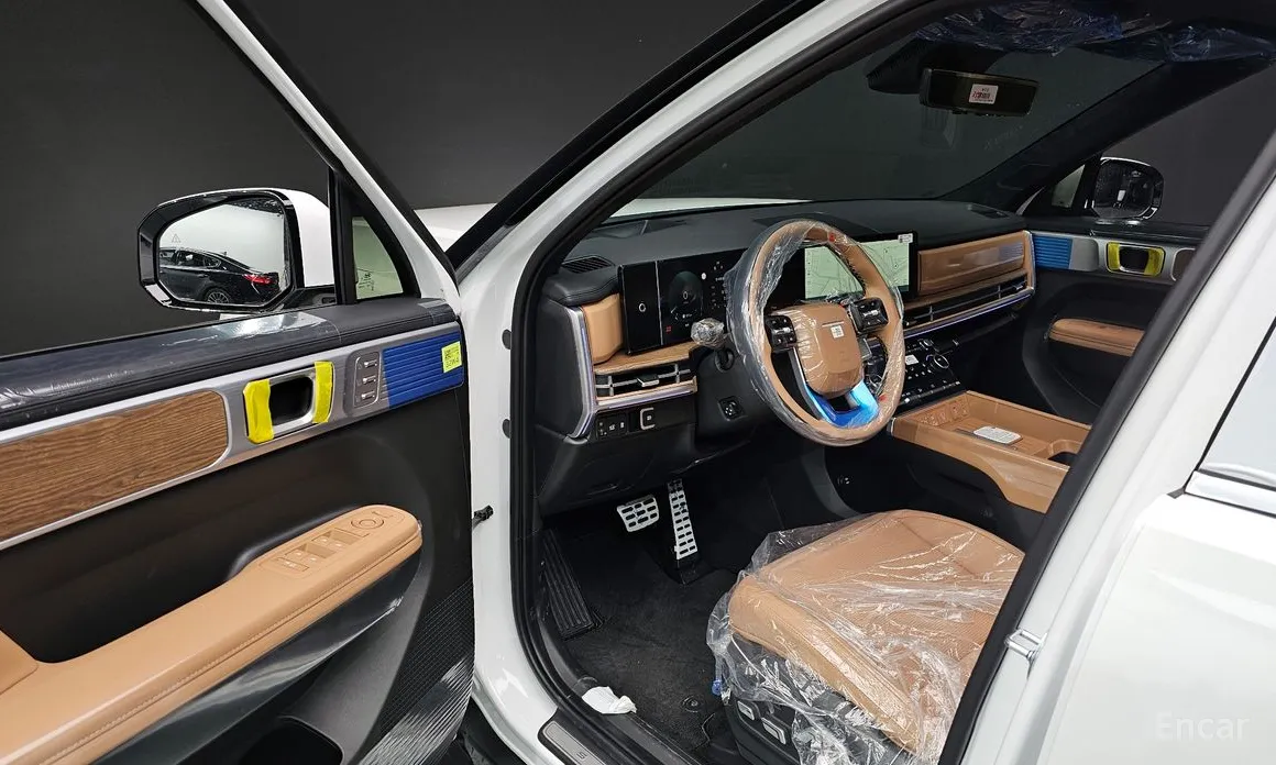 Фото 10 - Hyundai Santa Fe