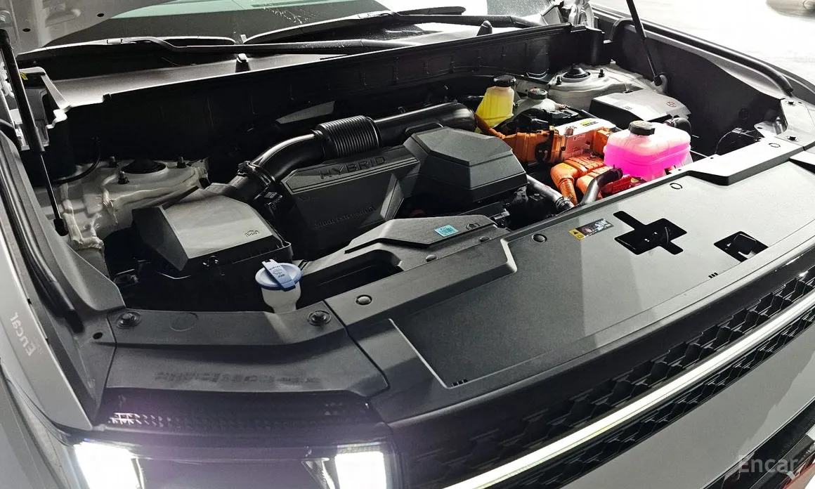 Фото 6 - Hyundai Santa Fe