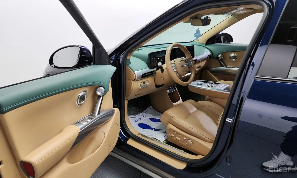 Фото 10 - Genesis GV60