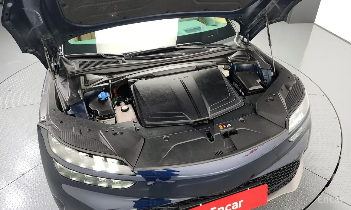 Фото 6 - Genesis GV60