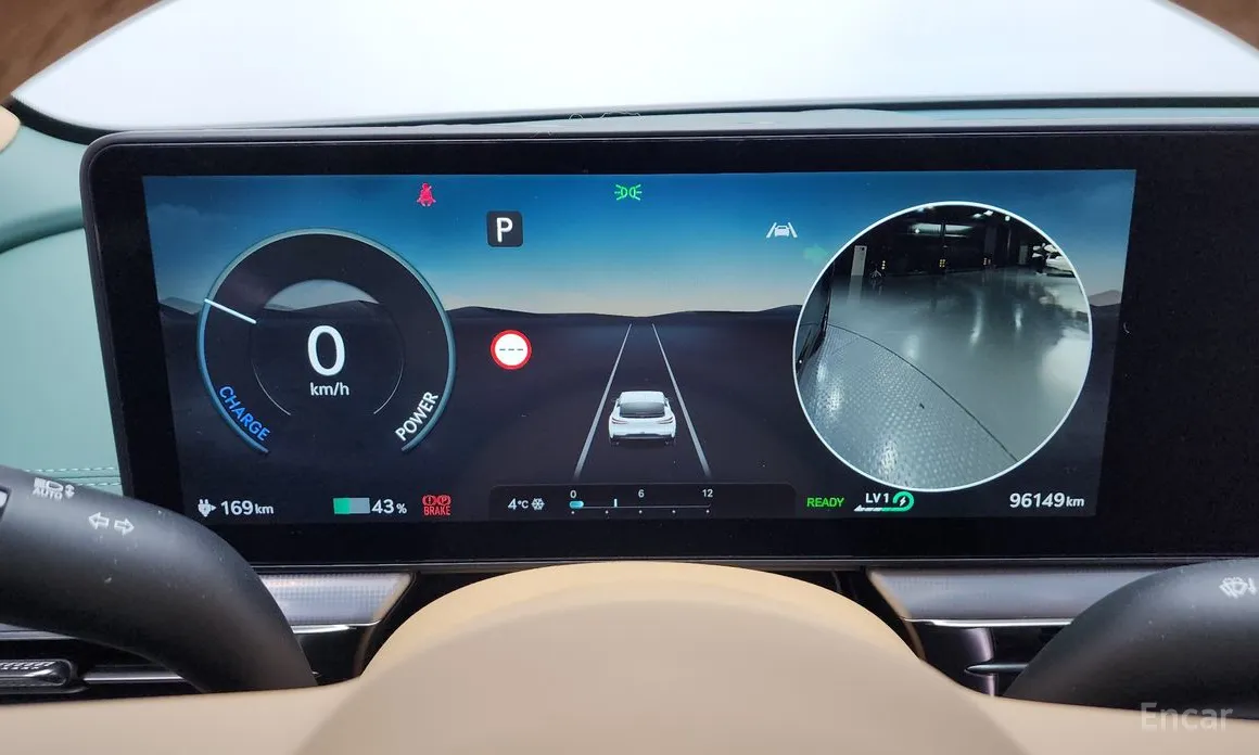 Фото 8 - Genesis GV60