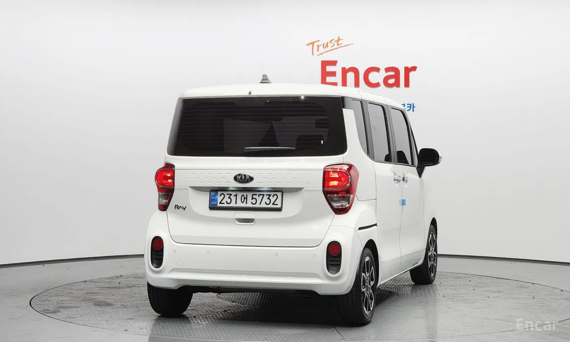 Фото 4 - Kia Ray