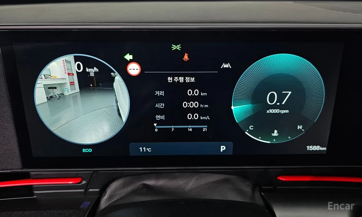 Фото 8 - Hyundai Kona