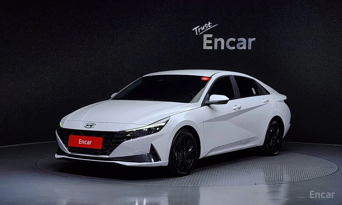 Фото 1 - Hyundai Avante