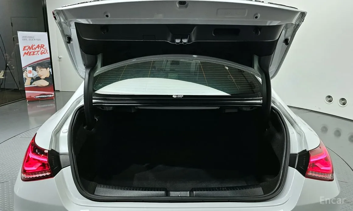 Фото 20 - Mercedes-Benz CLA-Class