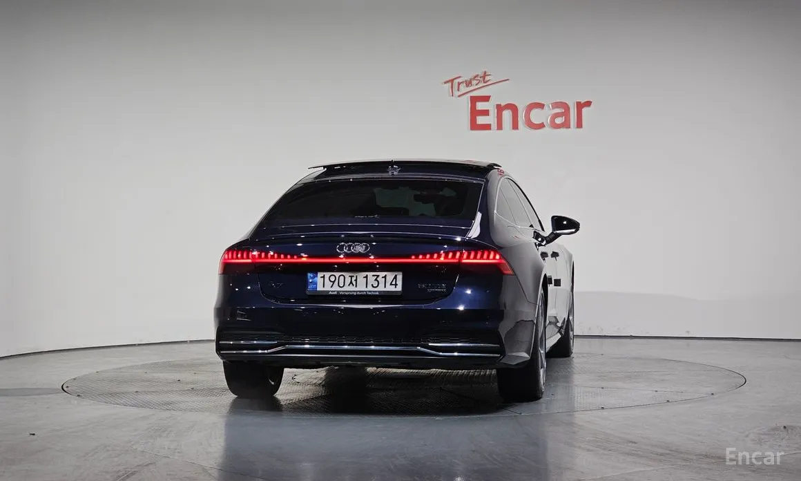 Фото 4 - Audi A7