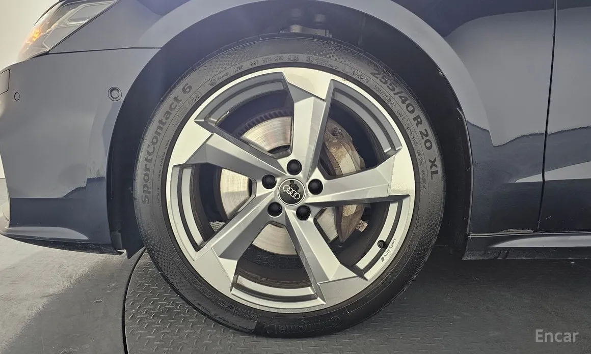 Фото 5 - Audi A7