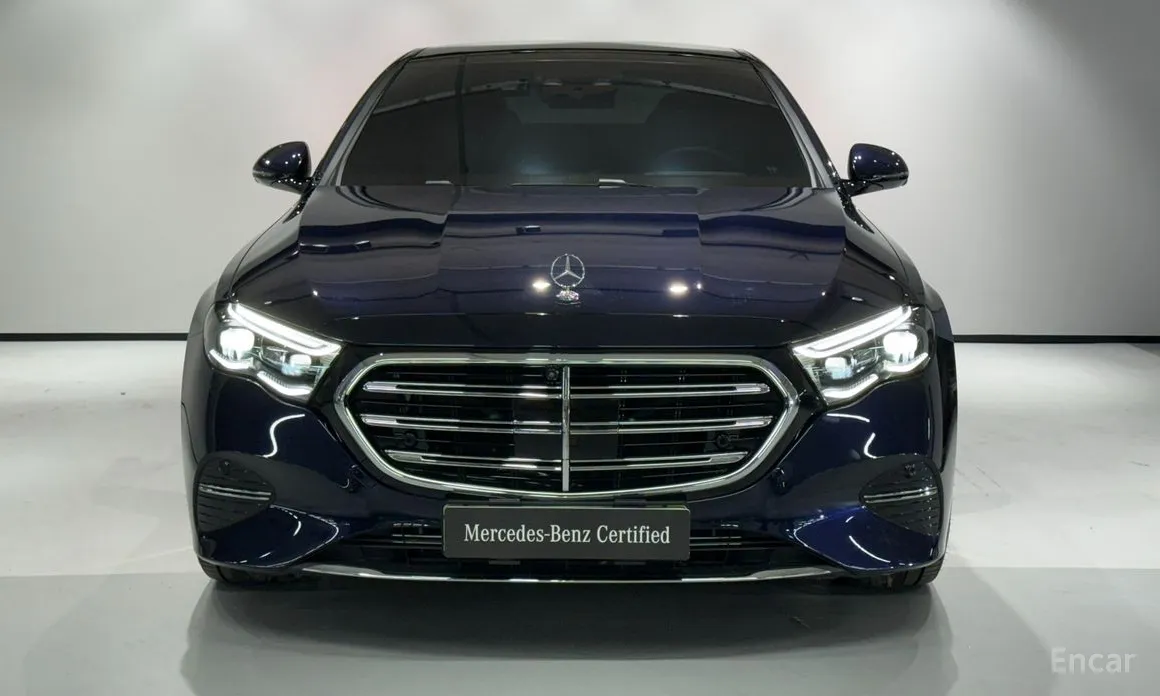 Фото 6 - Mercedes-Benz E-Class