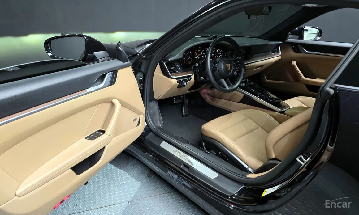 Фото 10 - Porsche 911