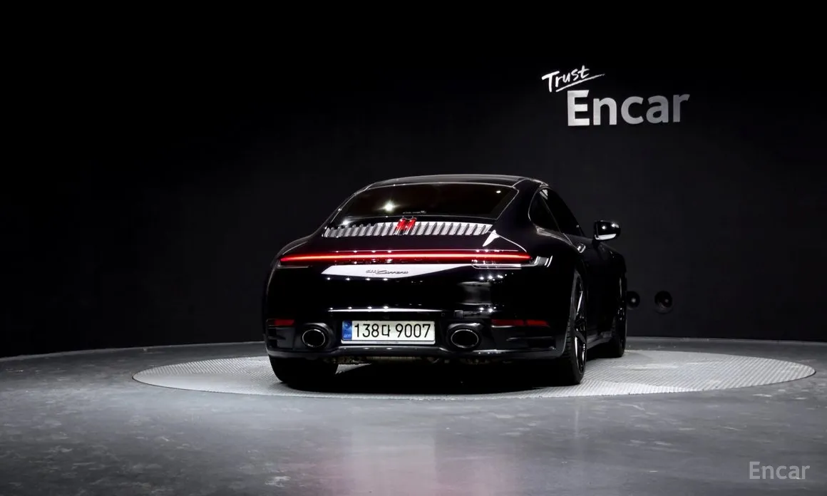 Фото 4 - Porsche 911