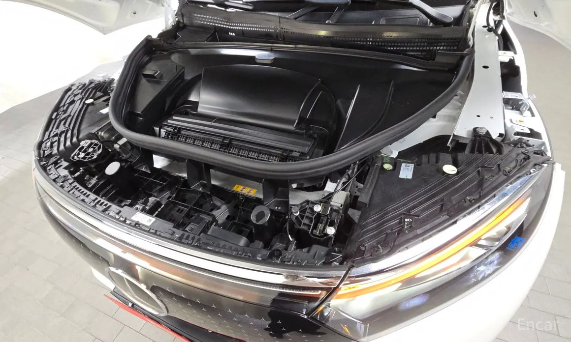 Фото 6 - Mercedes-Benz EQS