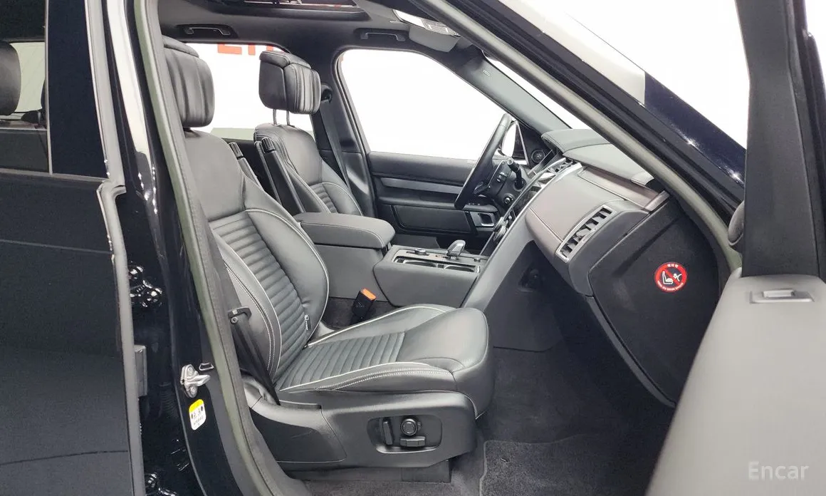 Фото 11 - Land Rover Discovery