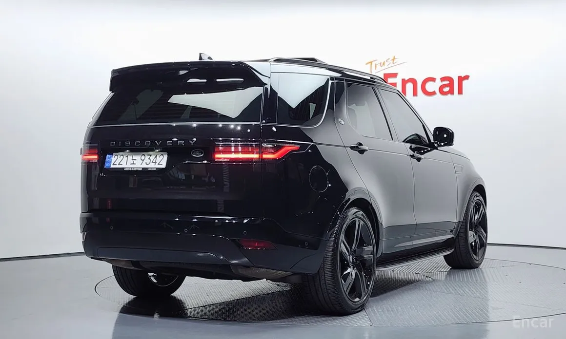 Фото 2 - Land Rover Discovery