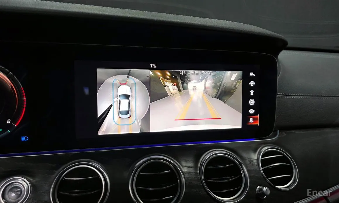 Фото 15 - Mercedes-Benz E-Class