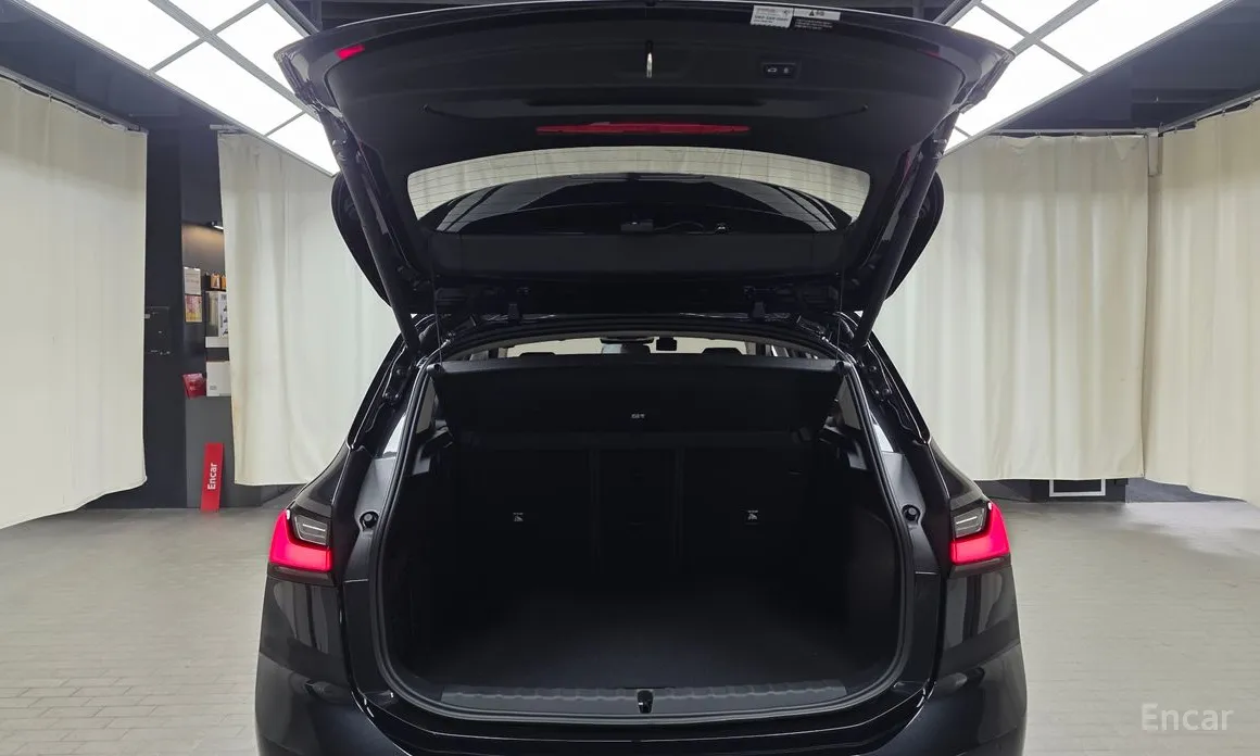 Фото 20 - BMW 2 Series