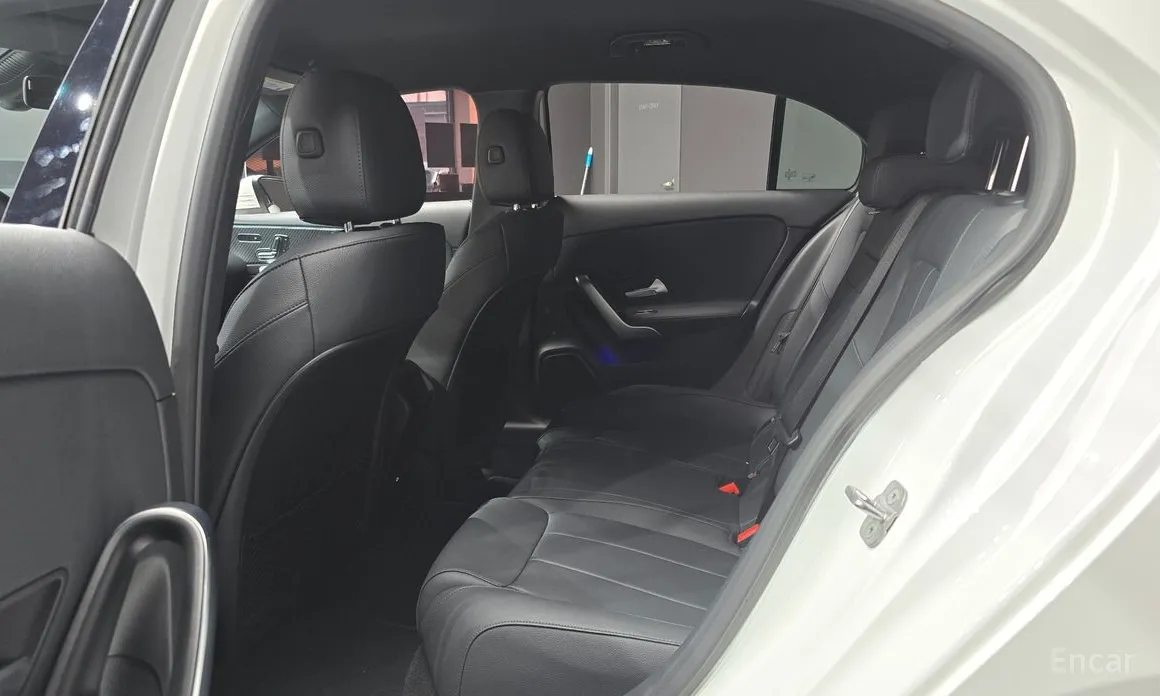 Фото 13 - Mercedes-Benz A-Class