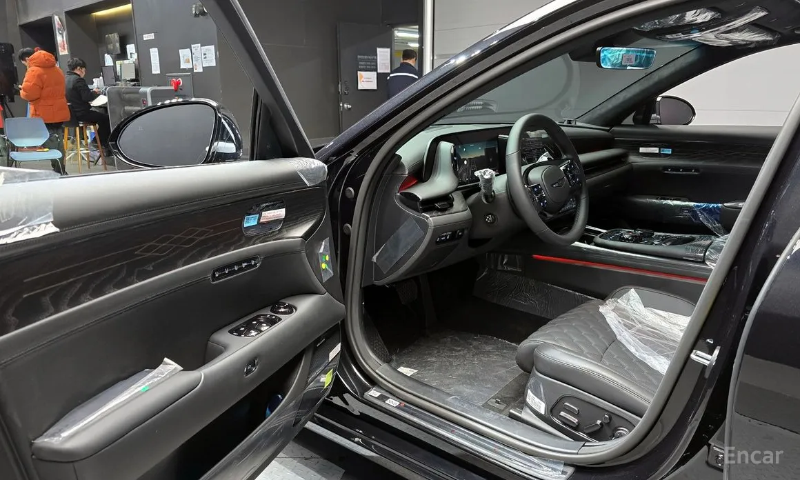 Фото 11 - Genesis G90