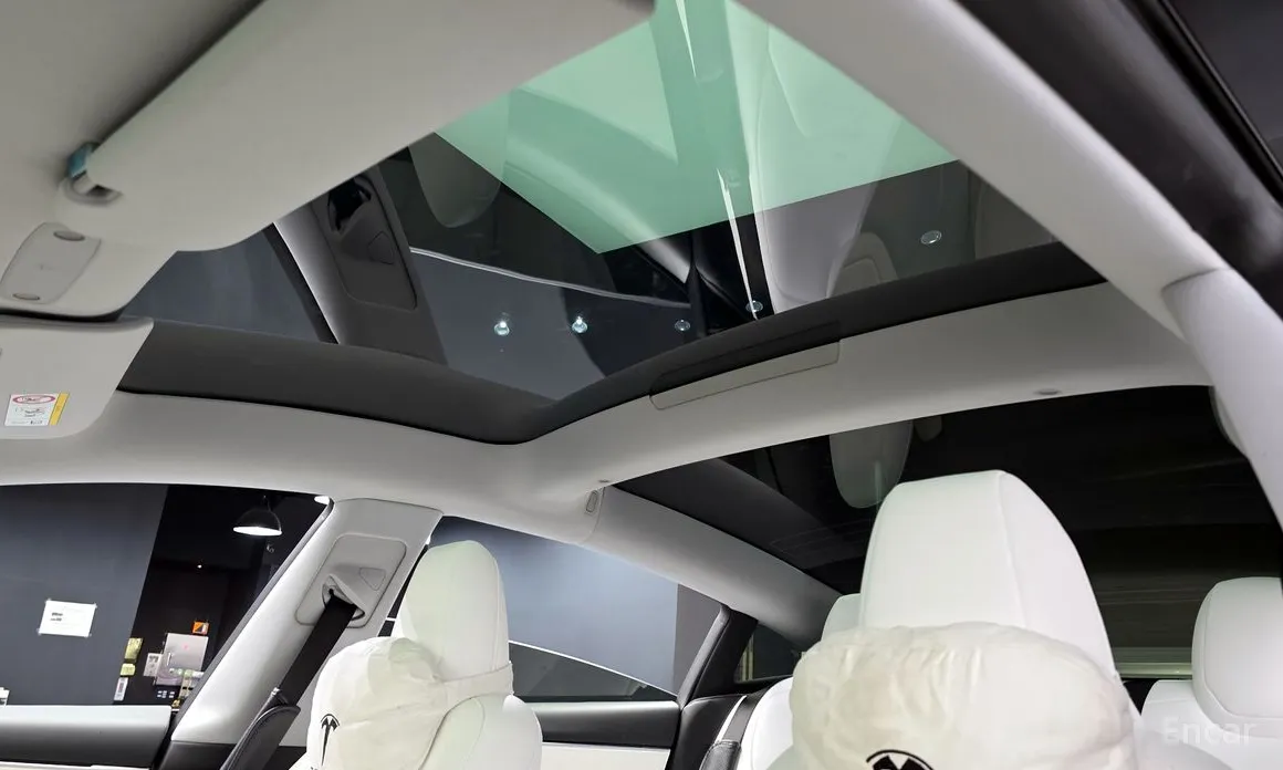 Фото 17 - Tesla Model 3