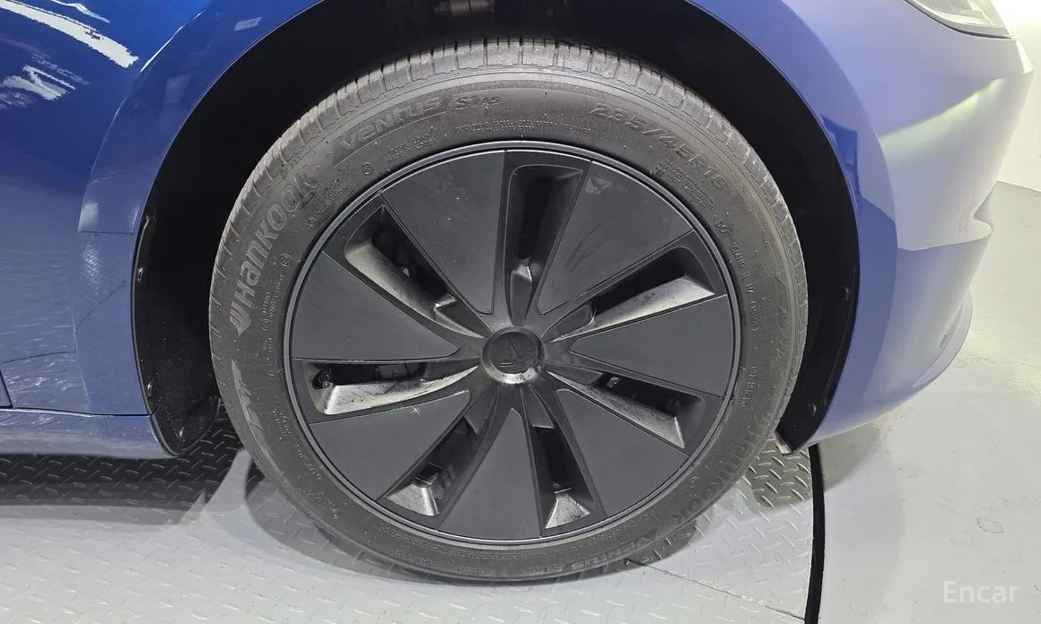 Фото 5 - Tesla Model 3