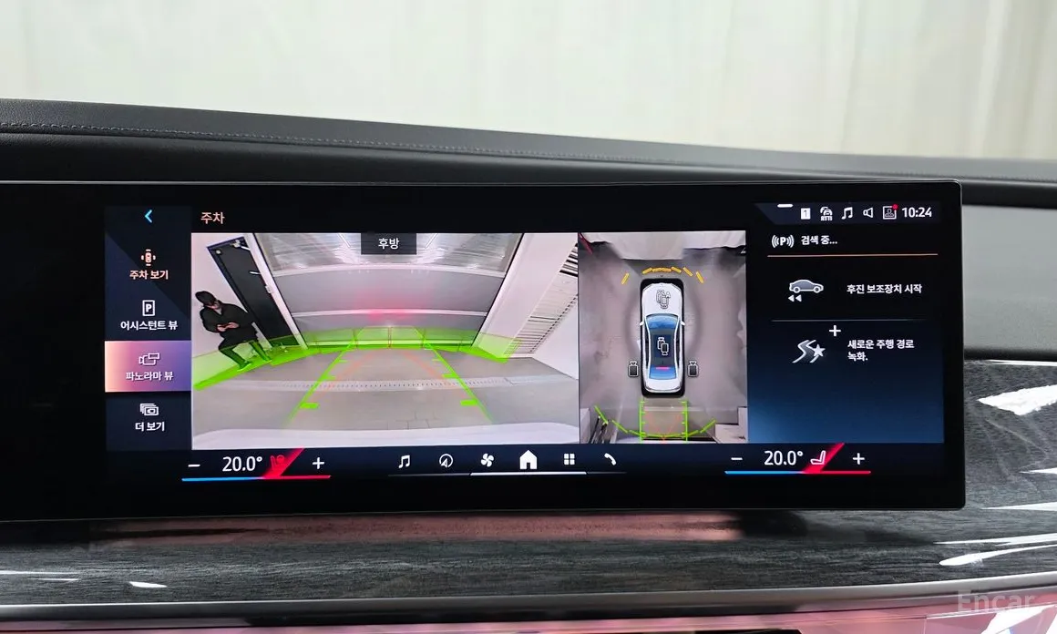 Фото 14 - BMW 7 Series