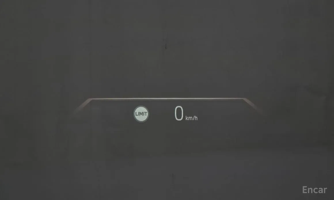 Фото 16 - BMW 7 Series