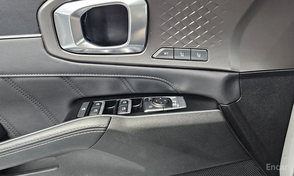 Фото 14 - Kia Sorento