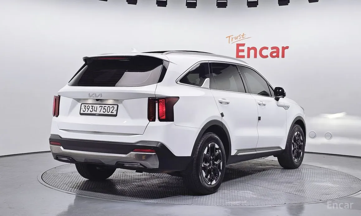 Фото 2 - Kia Sorento