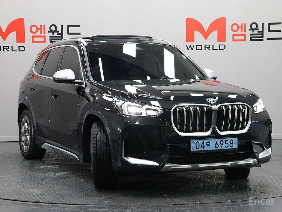 Фото 2 - BMW iX1