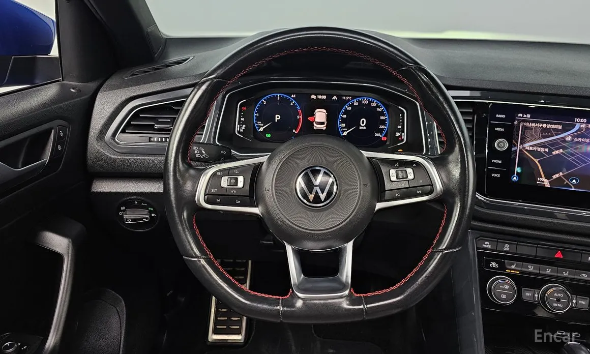 Фото 13 - Volkswagen T-Roc