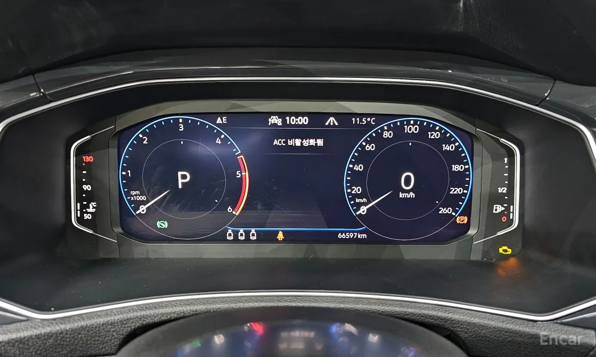 Фото 8 - Volkswagen T-Roc