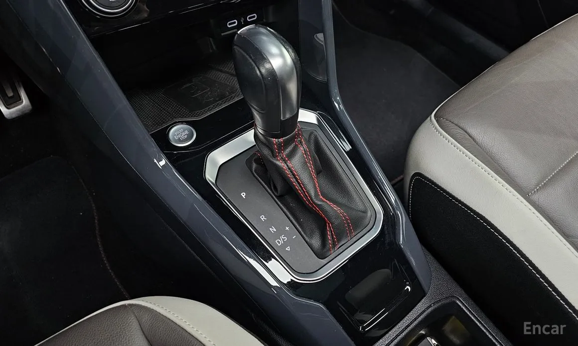 Фото 9 - Volkswagen T-Roc