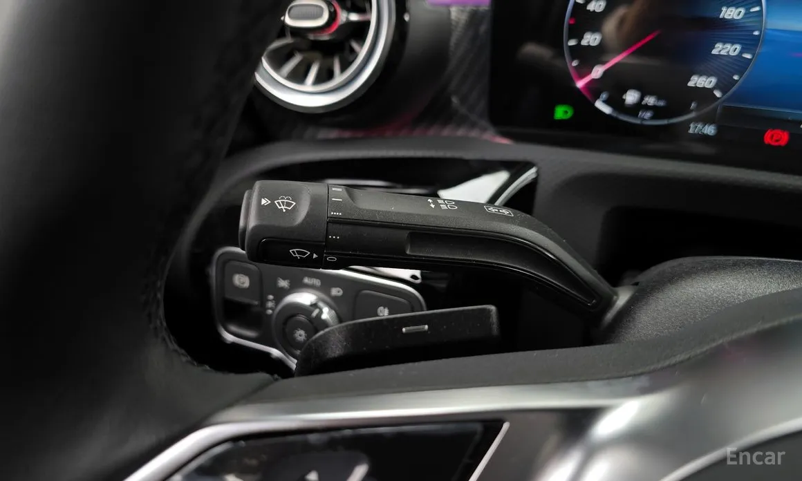 Фото 18 - Mercedes-Benz A-Class