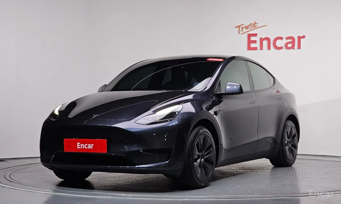 Фото 1 - Tesla Model Y