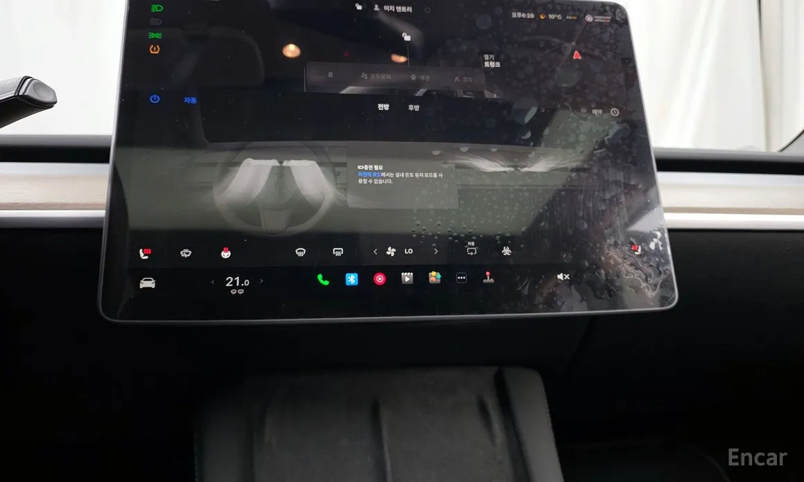 Фото 16 - Tesla Model Y