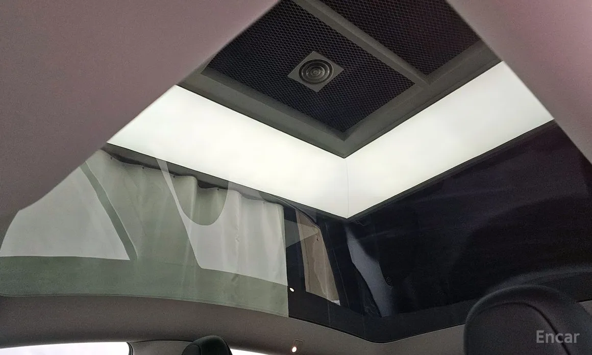 Фото 19 - Tesla Model Y